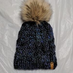 Bop & Lulu Handknit Merino Wool Chunky Pom Pom Winter Hat Purple Blue NWOT